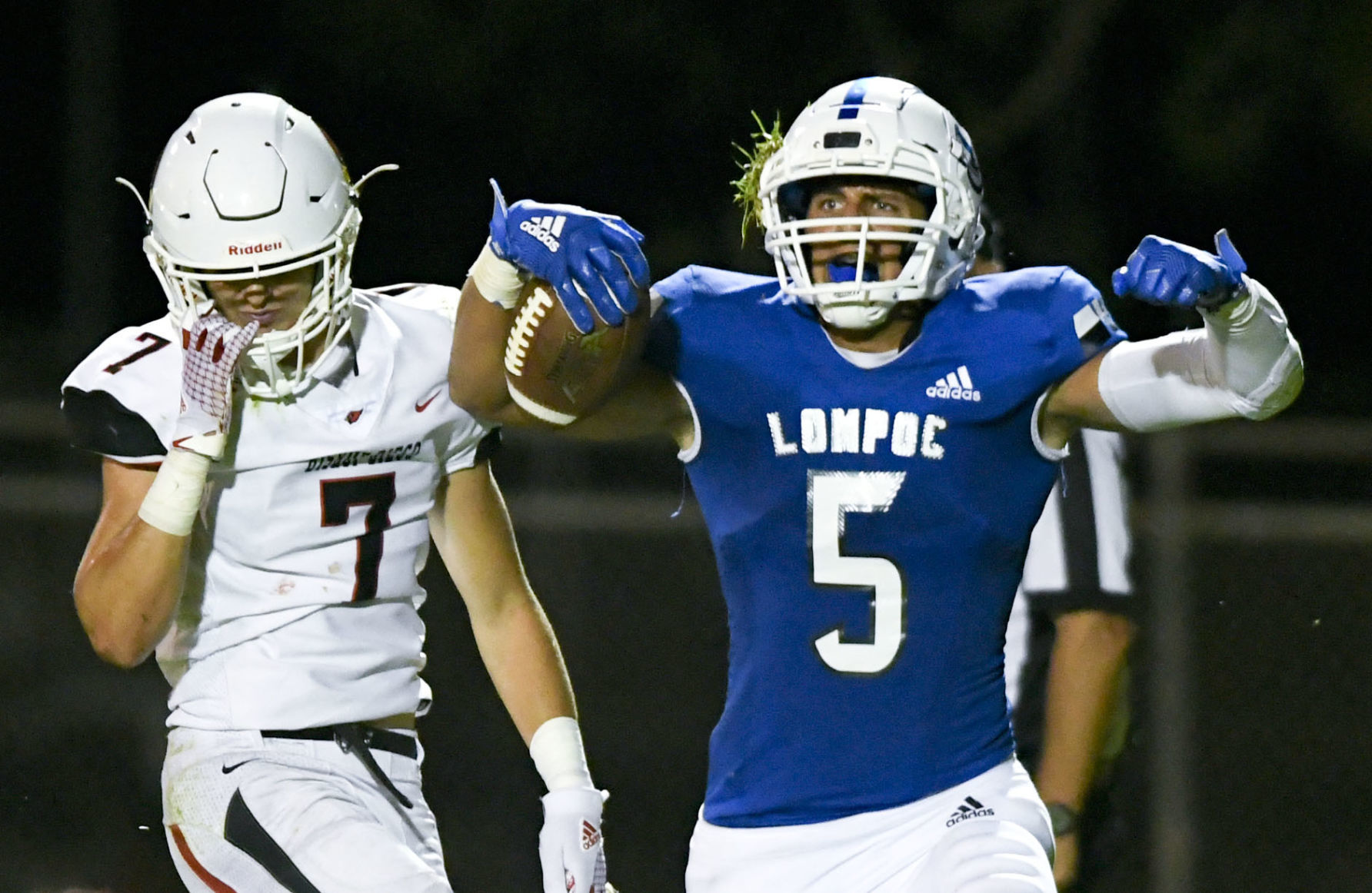 090619 Bishop Lompoc football 13.jpg